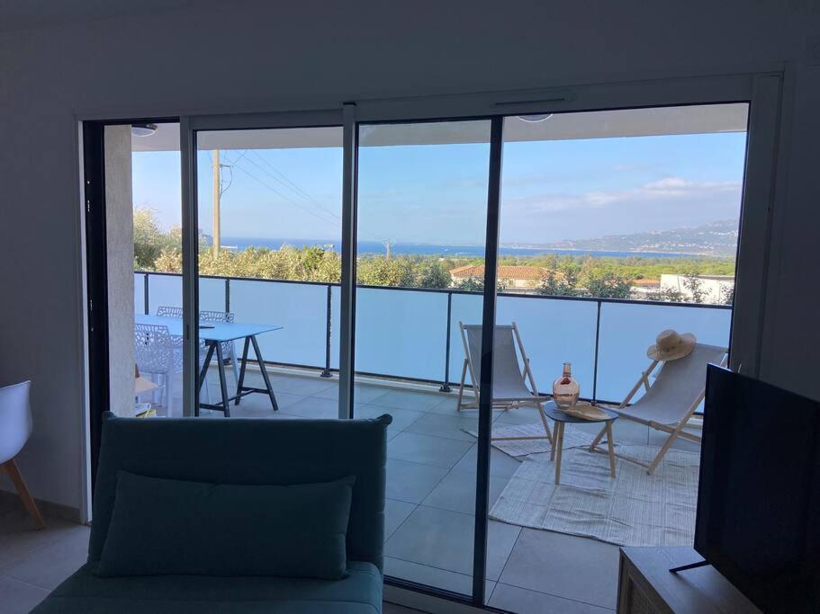 Exceptionnelle Vue Mer Calvi - Piscine - T2 Exteriör bild